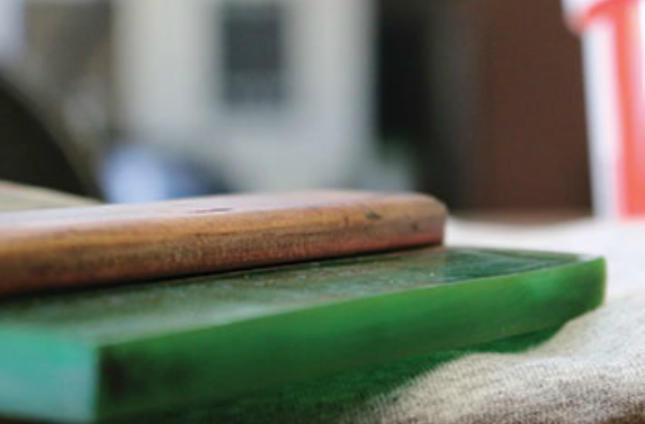 Clean Screen Printing Squeegee Clean Screen Printing Squeegee