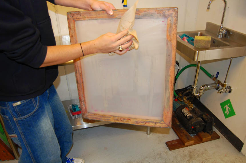 Drying screen printing mesh